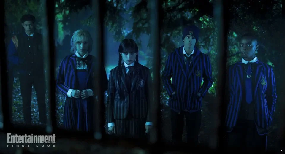 Уэнсдэй смотреть онлайн